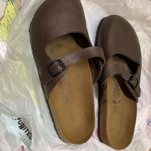Berkys by Birkenstocks Boston